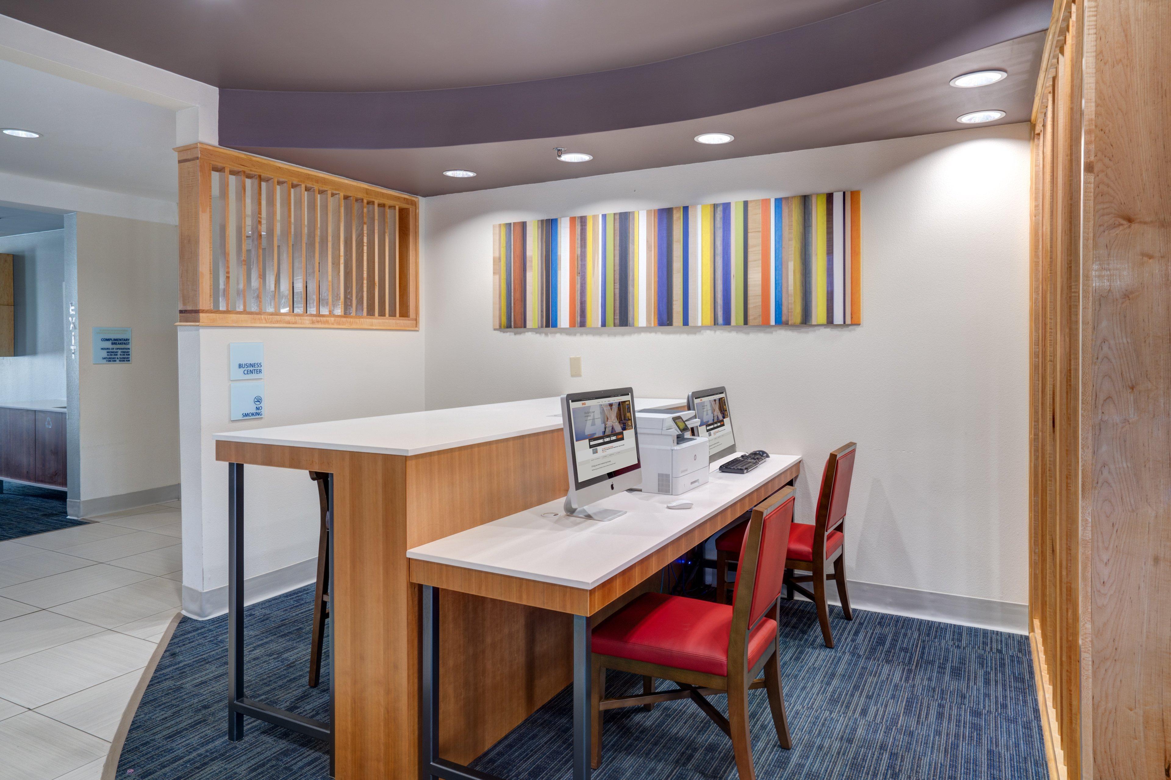 Express North By Ihg Hotel 2*